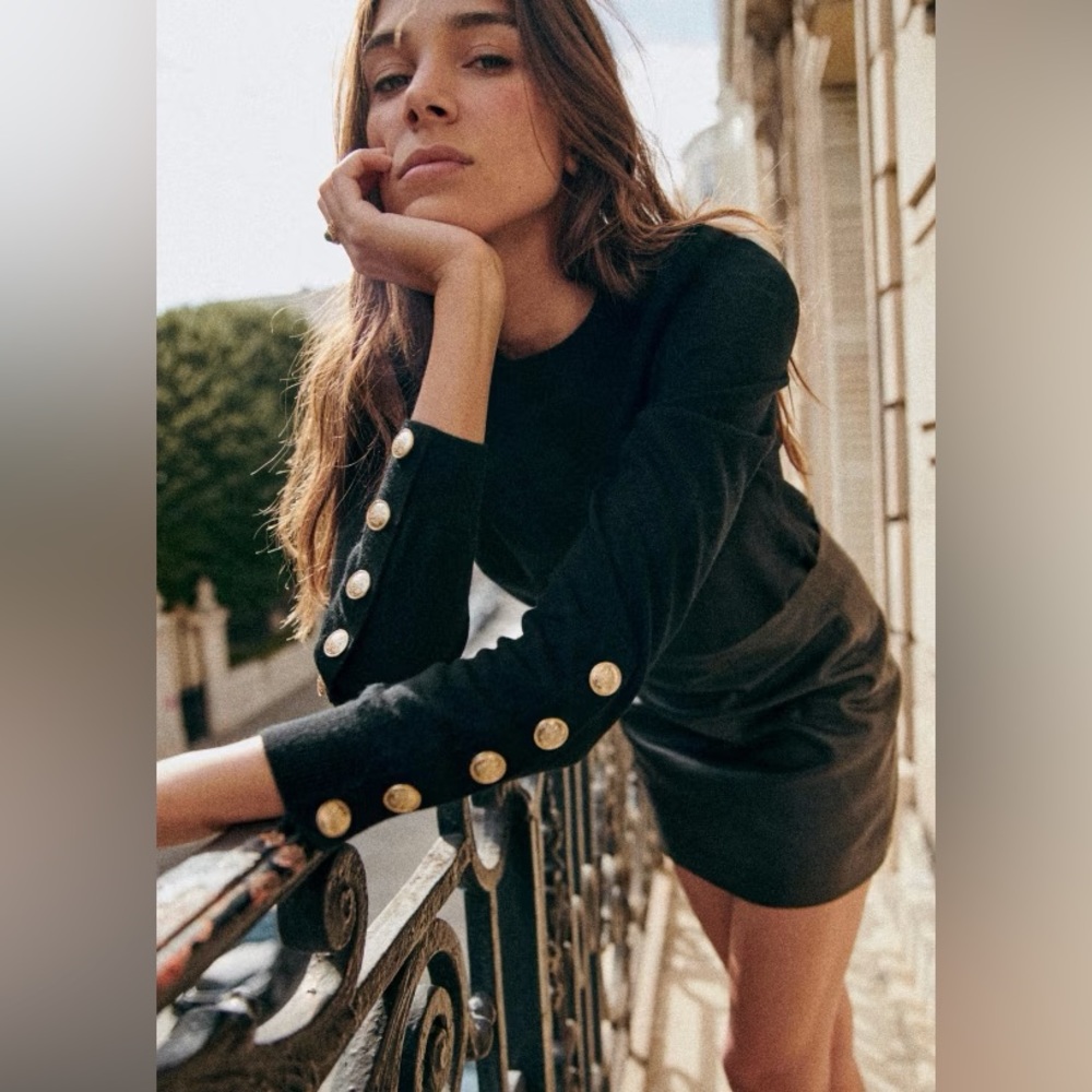 EUC Sezane Paulo Sweater Medium